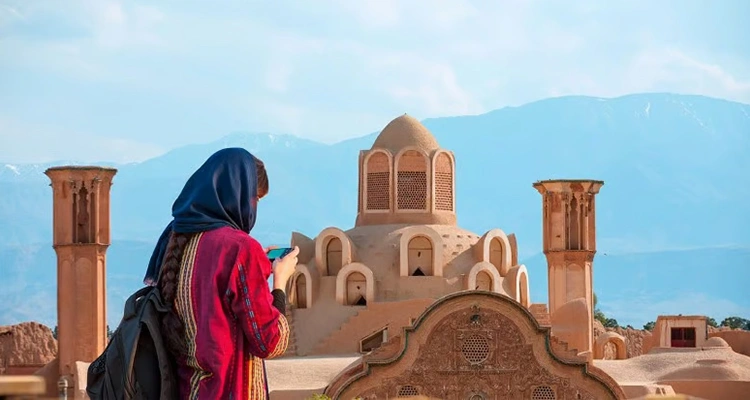 بهترین زمان برای سفر به کاشان