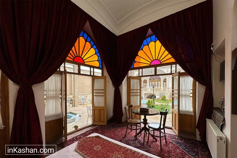 Saray Rayhan Residence - اقامتگاه سرای ریحان