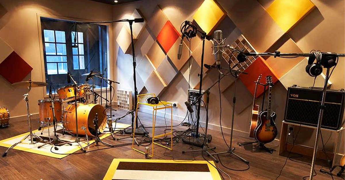 Music school - آموزشگاه موسیقی